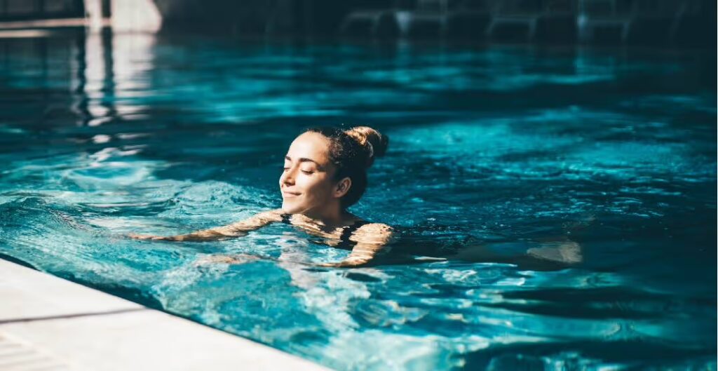 Aquaphobia Bootcamp: Overcome Fear of Water 1 Calm shallow end of an Amsterdam indoor pool set up for adult fear‑of‑water lessons